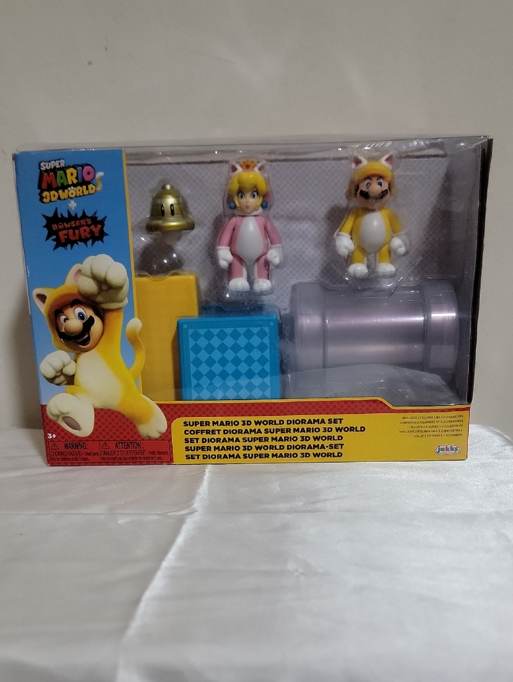 Nintendo Super Mario 3D World Cat Peach & Cat Mario Playset